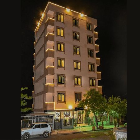 Hotel ORBELI Erivan Exterior foto